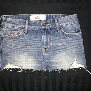 Hollister distressed skirt